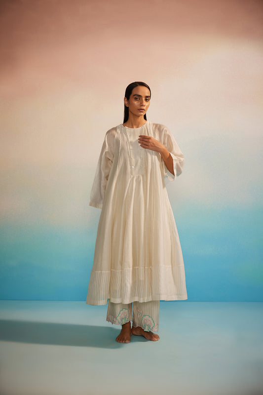 Midori Panelled Kurta Set