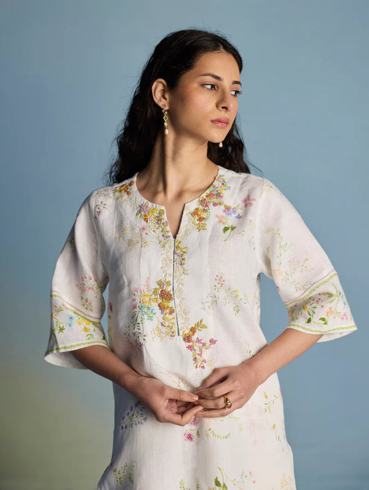 Para Hand-Embroidered Linen Kurta Set - White