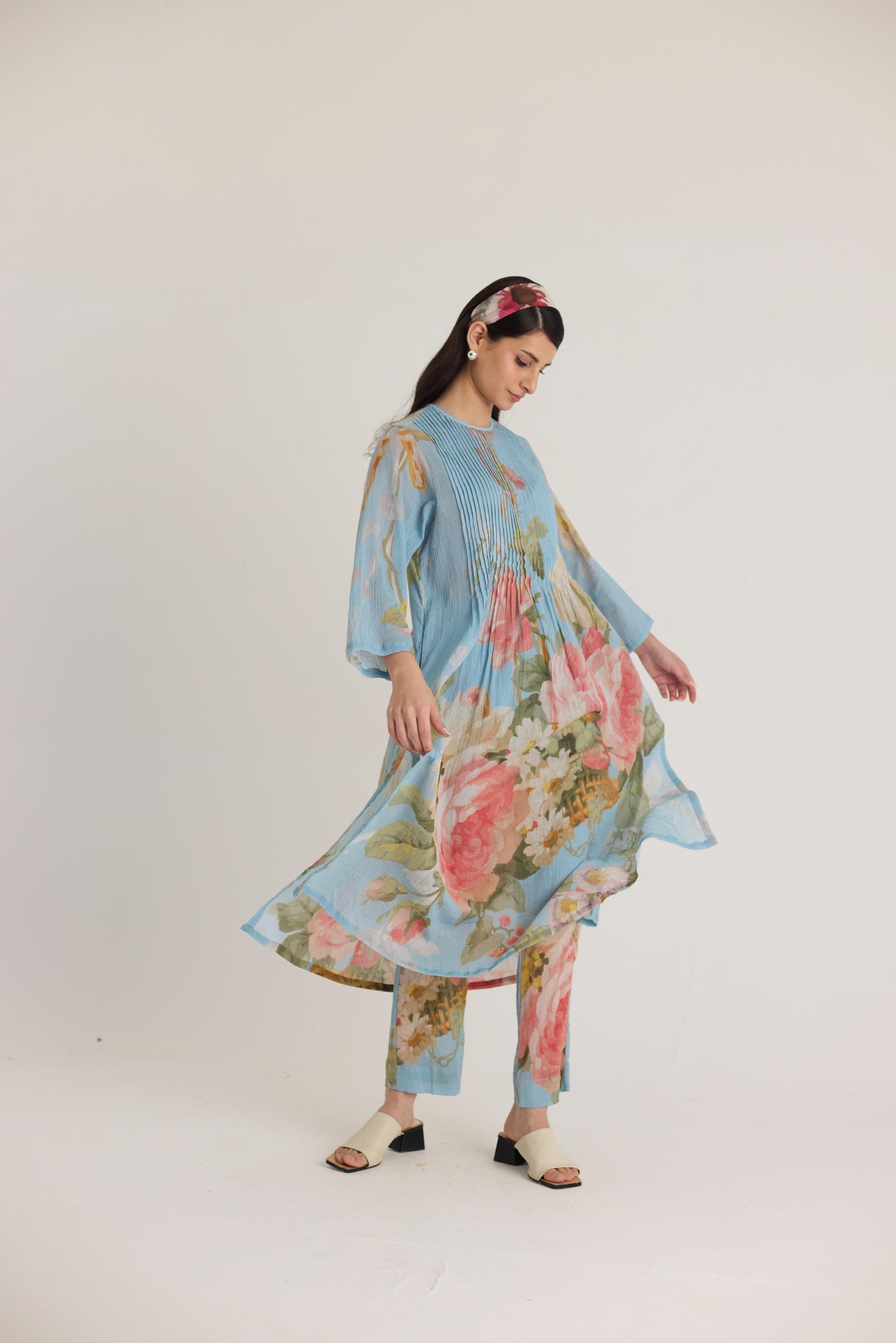 Taffy Pintucks Kurta Set