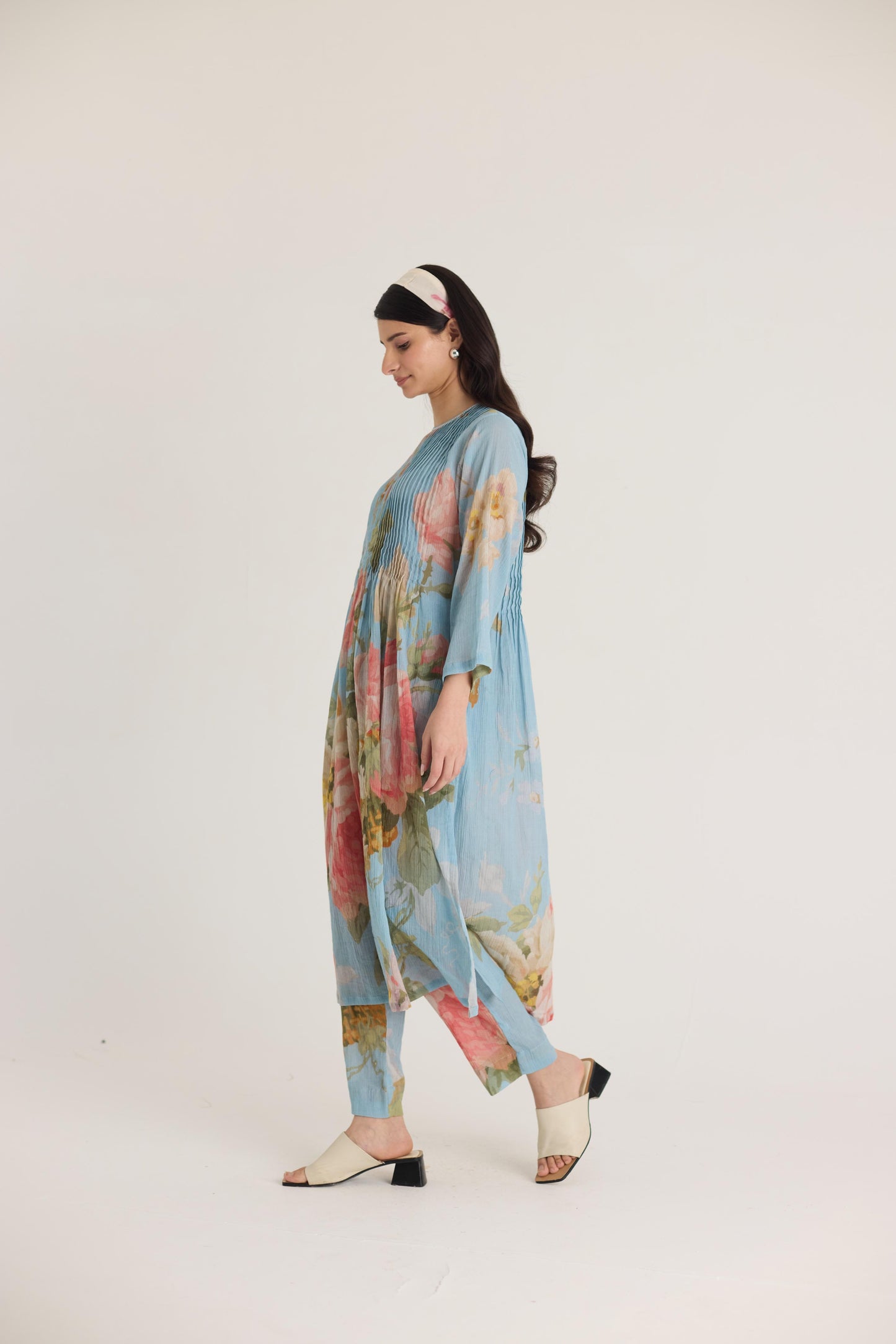 Taffy Pintucks Kurta Set