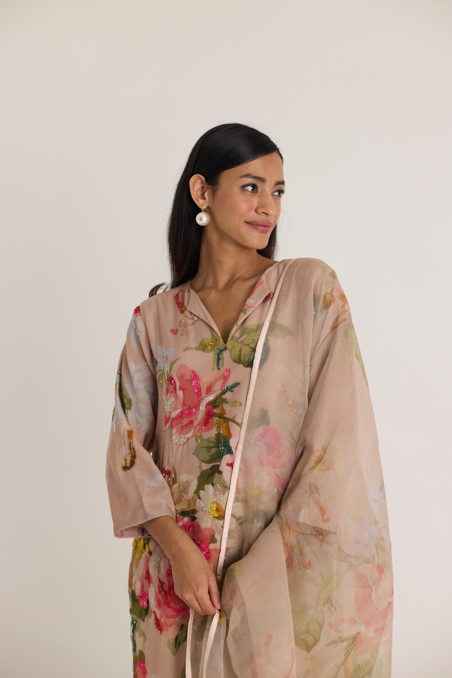 Hazel Embroidered Kurta Set