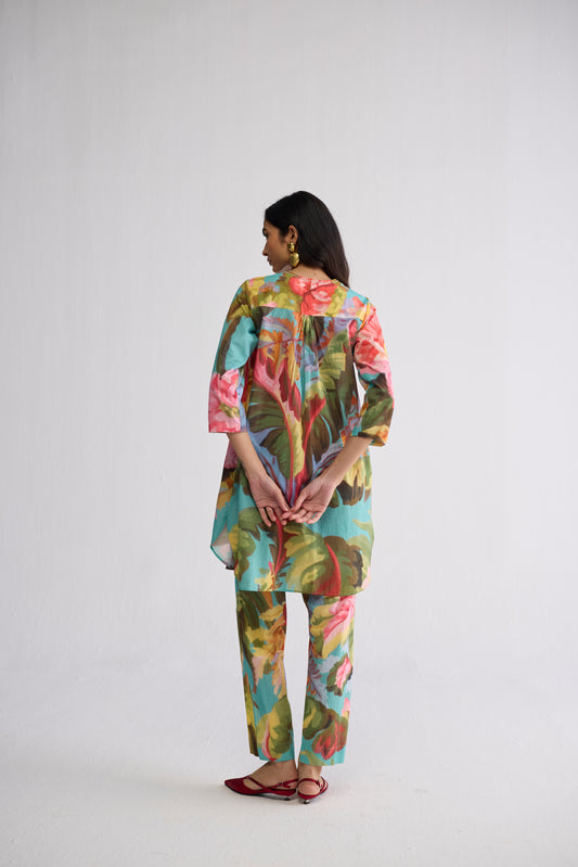 CAMPARI SHORT KURTA SET