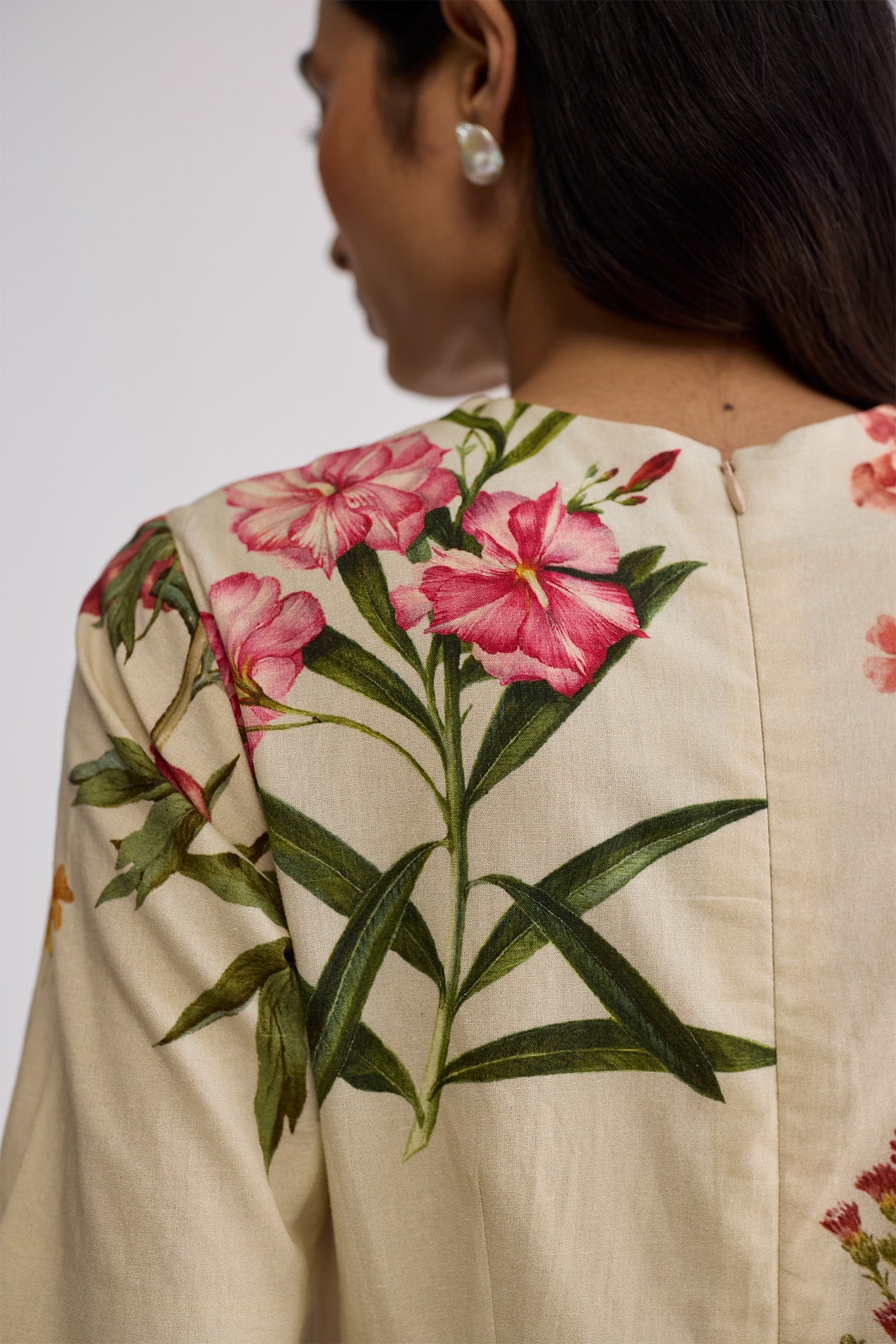 PRIMAVERA HALF PLEATED DRESS