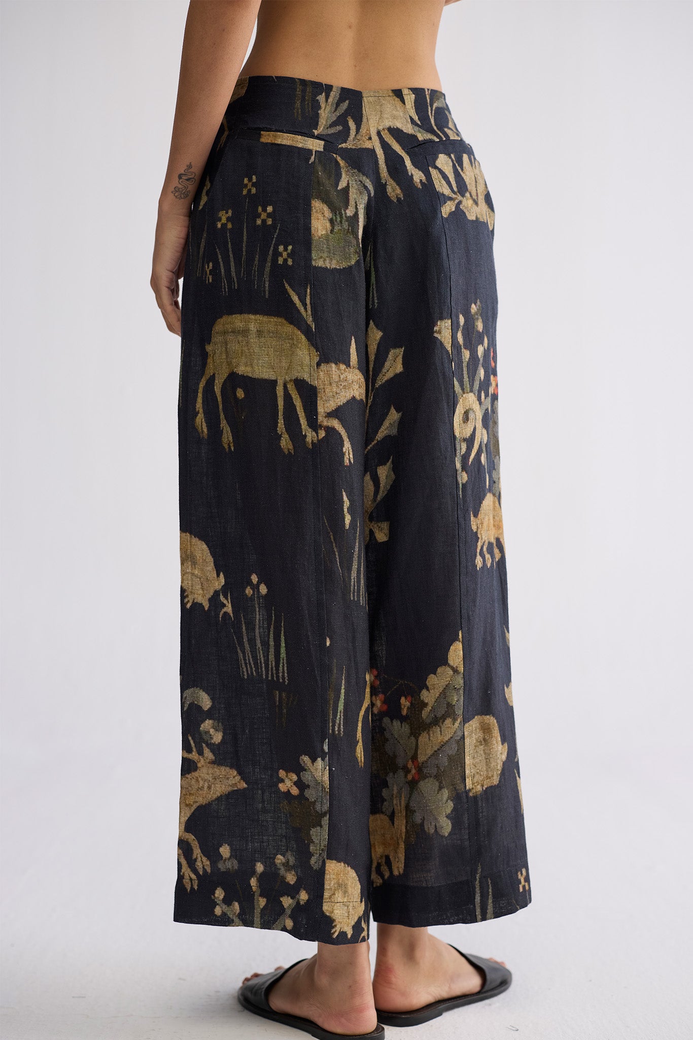 BANYAN HALTERNECK WAISTCOAT & PANTS SET