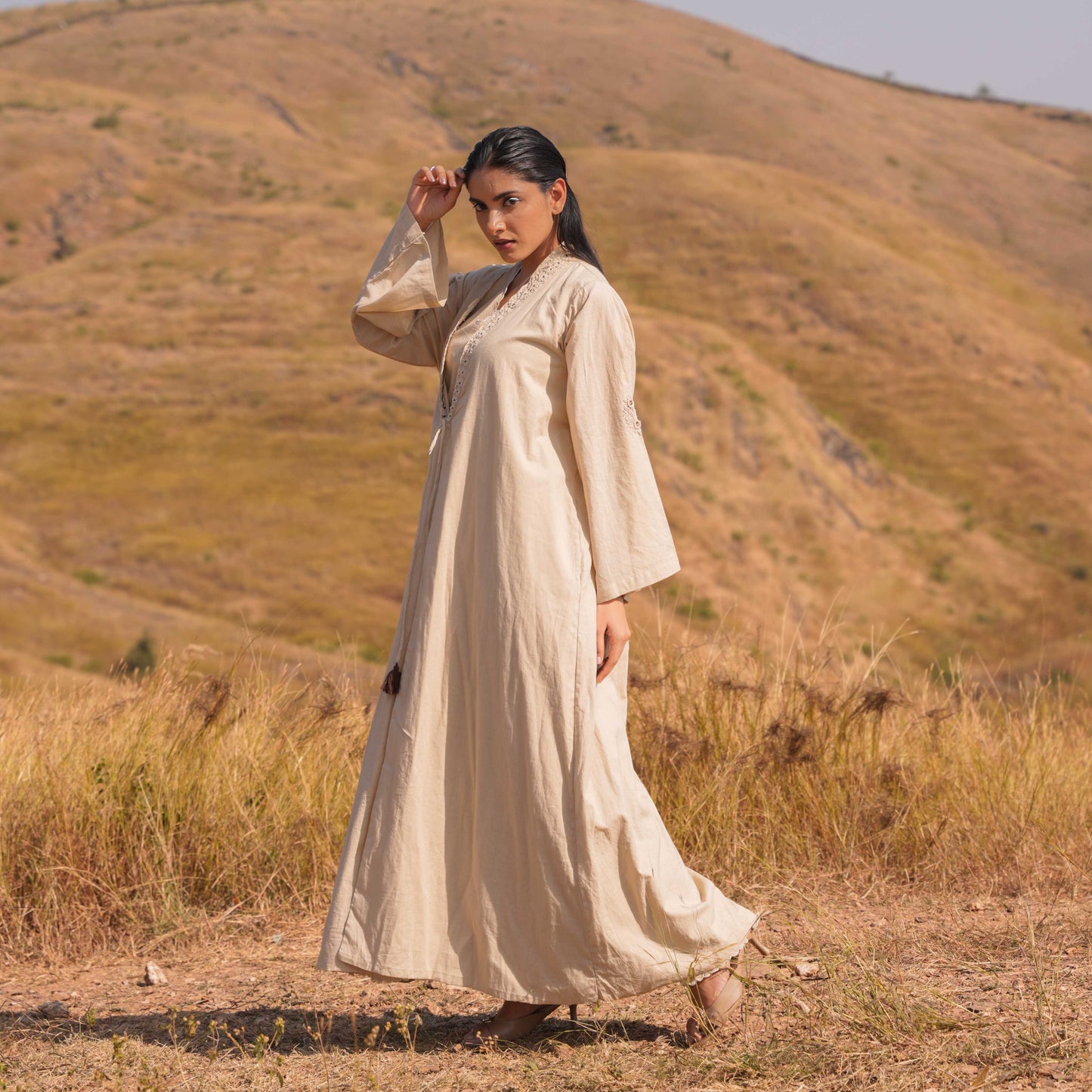 Frostfall Set Pale Ivory