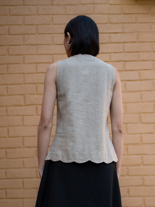 The Mis-Seen Top