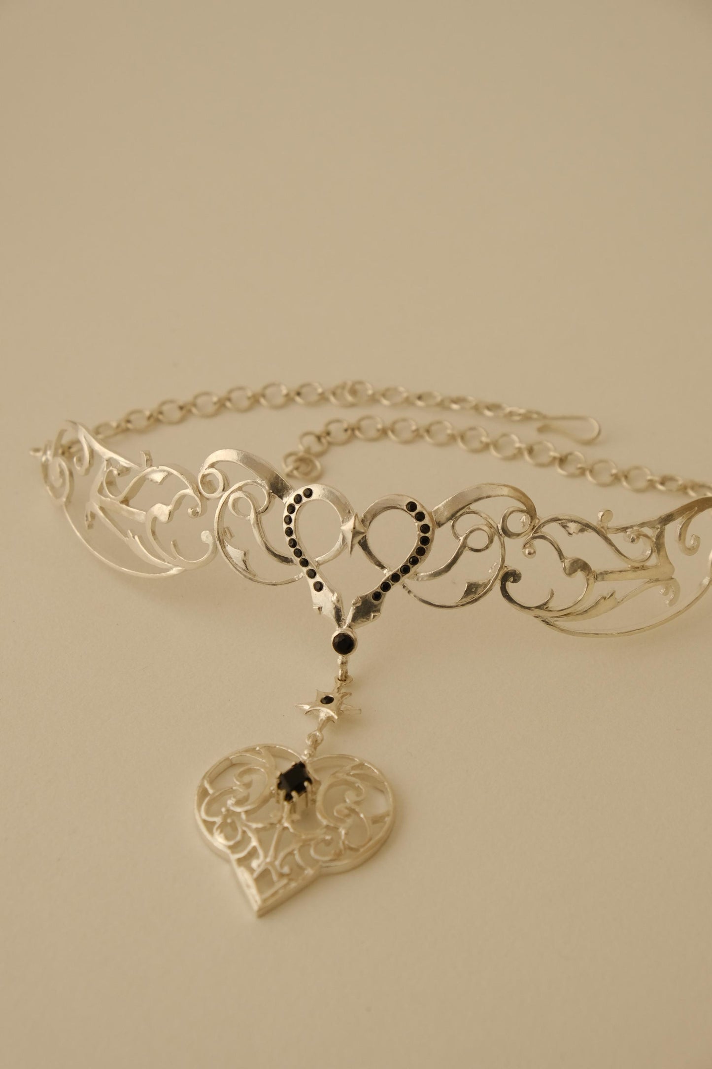 Forest Venom Neckpiece
