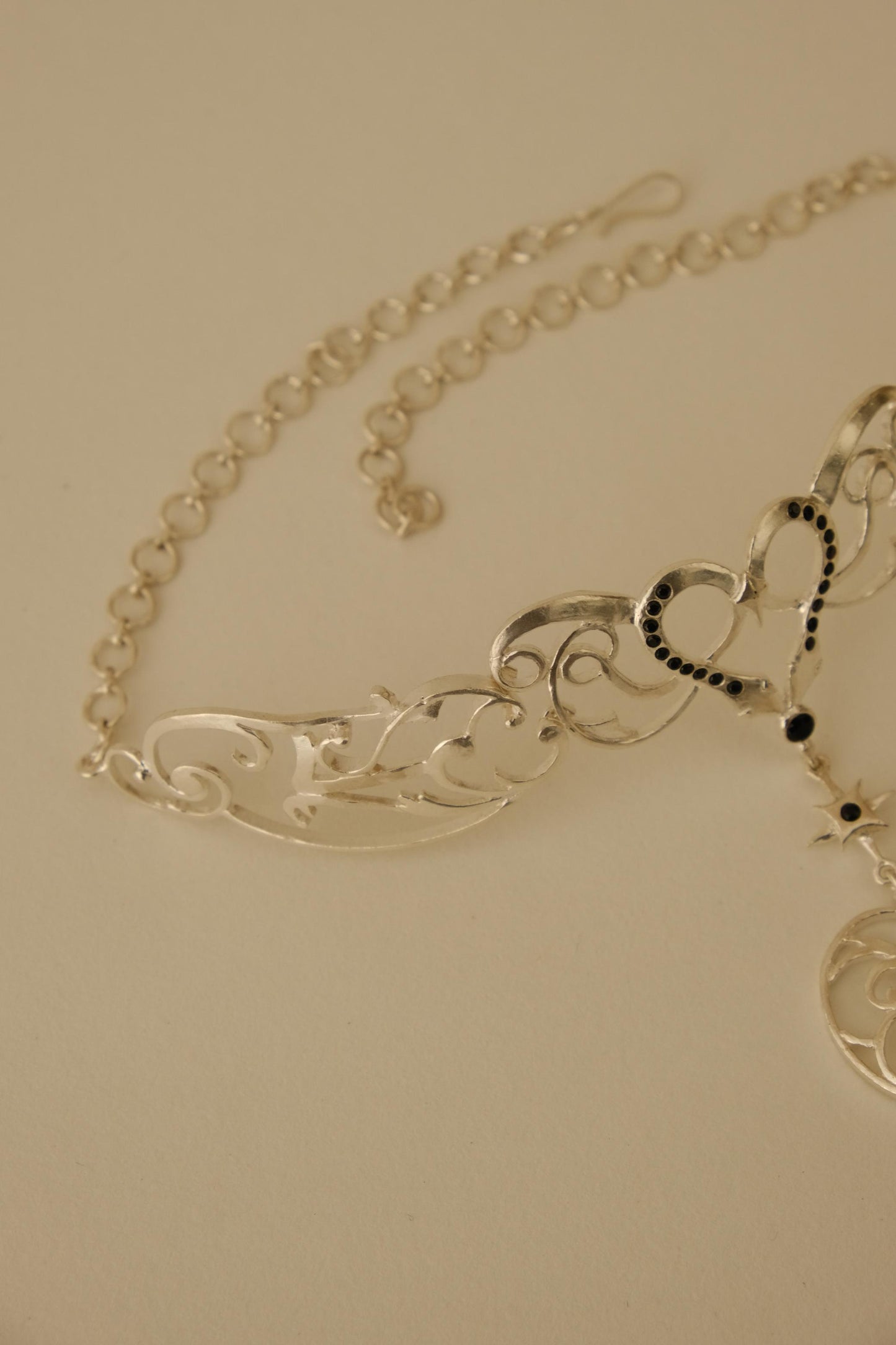 Forest Venom Neckpiece