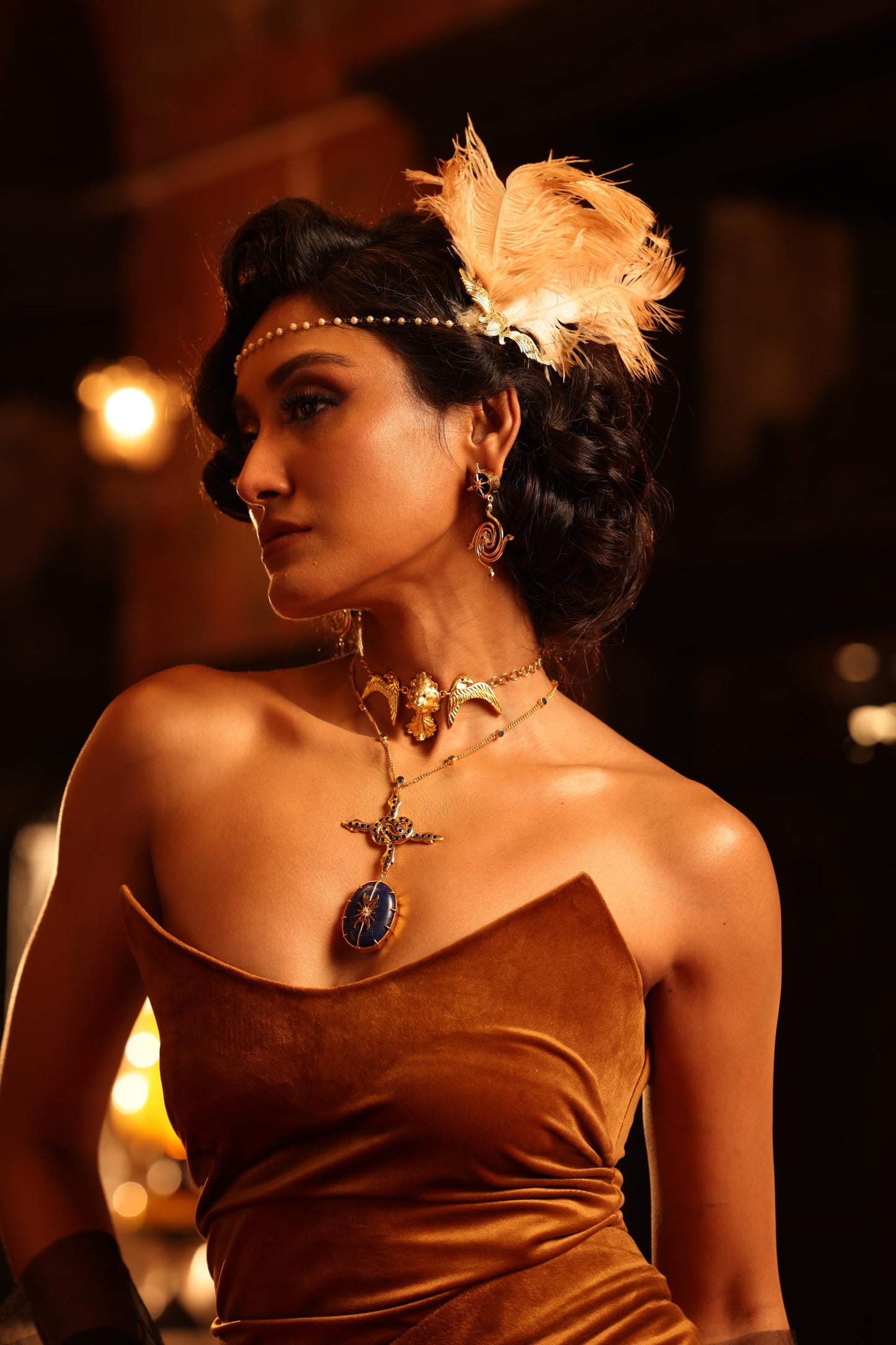 Crown Choker