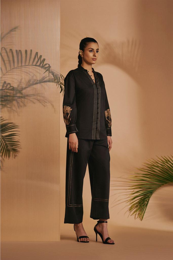 Black Lilly Pant