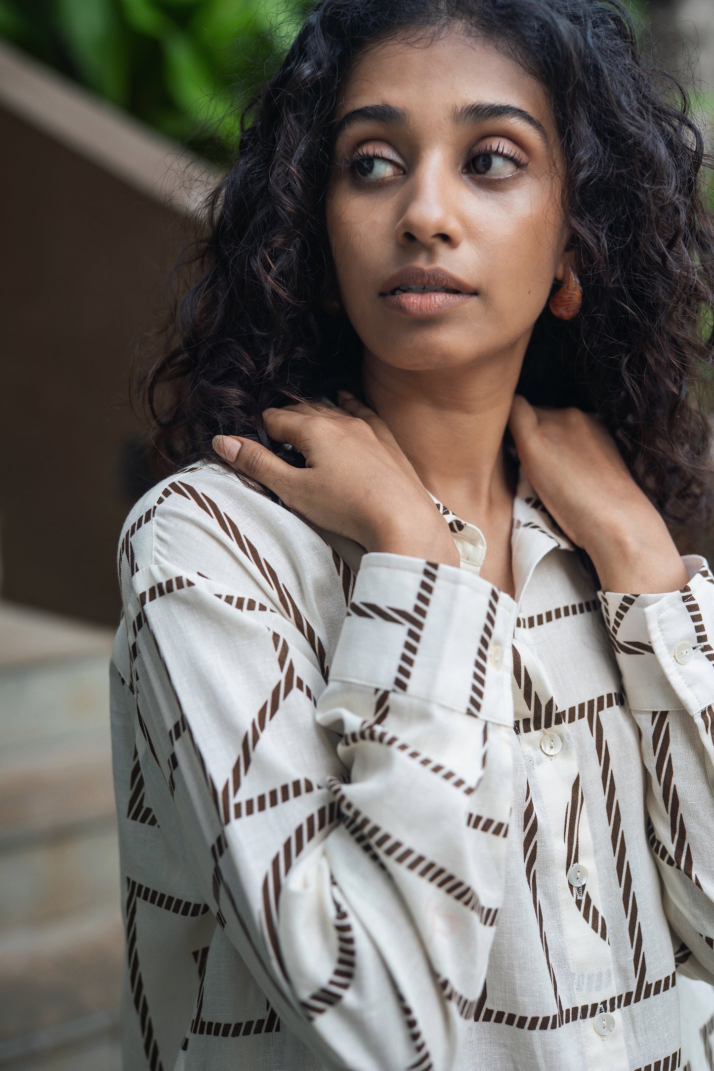 Diana Shirt (Cream & Brown)