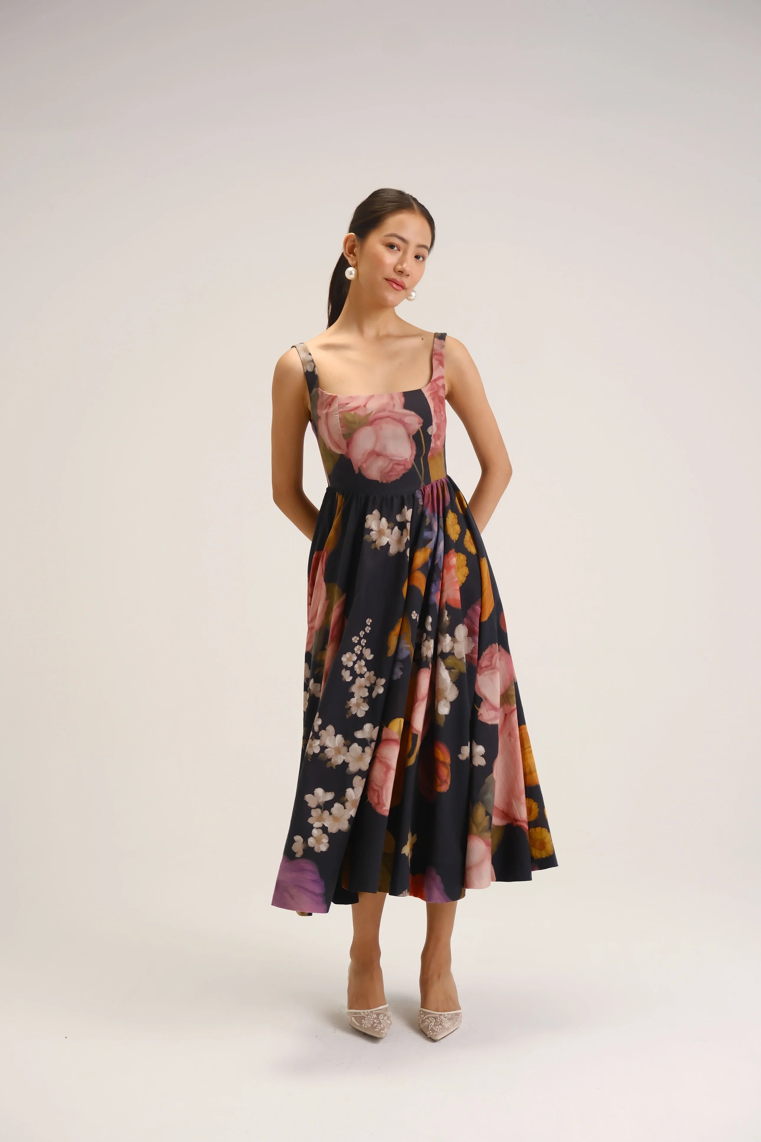 Glory Black Cherry Dress – Shuffling Suitcases