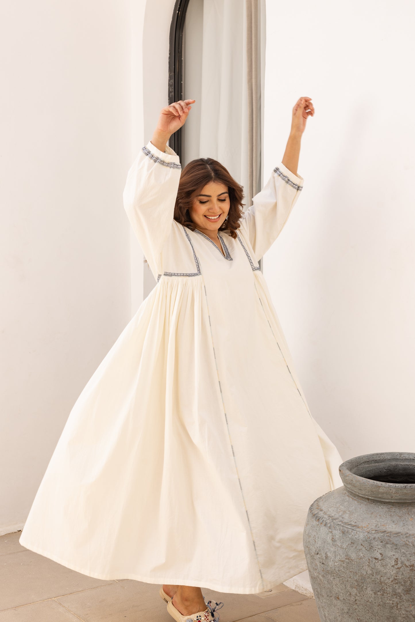 Maris Dress Beige