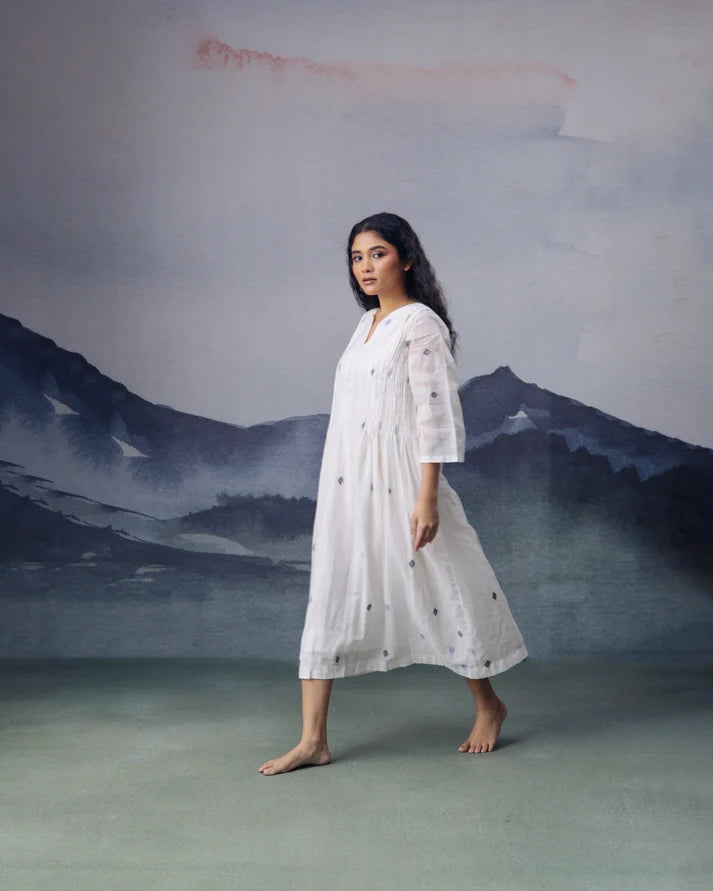 Ivory Kurta (Women)