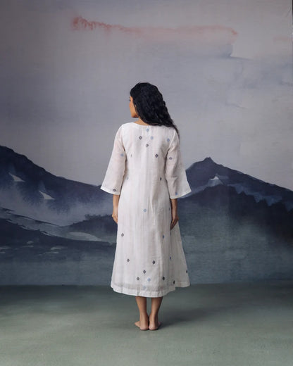 Ivory Kurta (Women)