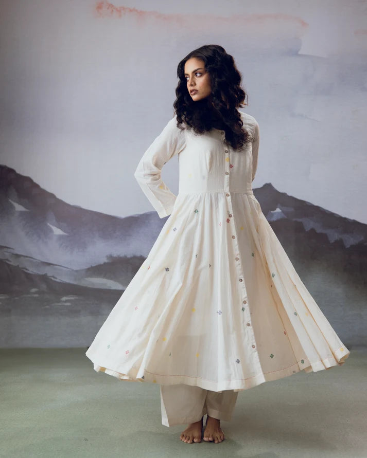 White Ambar Kali Coord