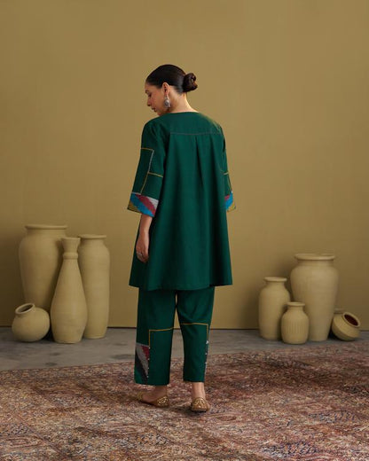 Panna Green Handwoven Cotton & Ikat Set with Handwork