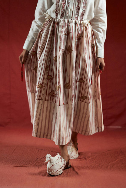 ⁠Htami Drawstring Panelled Skirt