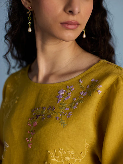 Emra Hand-Embroidered Linen Kurta - Mustard
