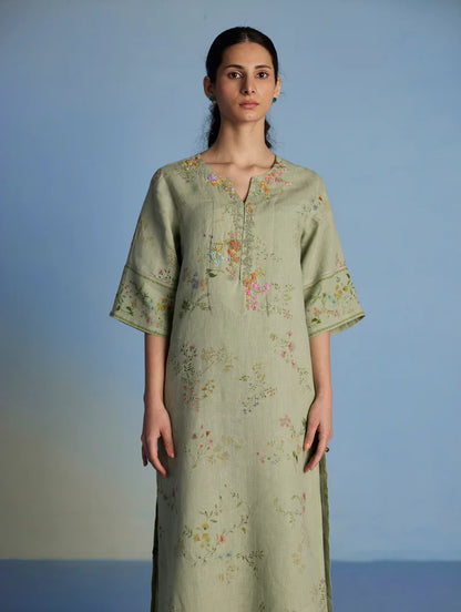 Para Hand-Embroidered Linen Kurta Set - Mint