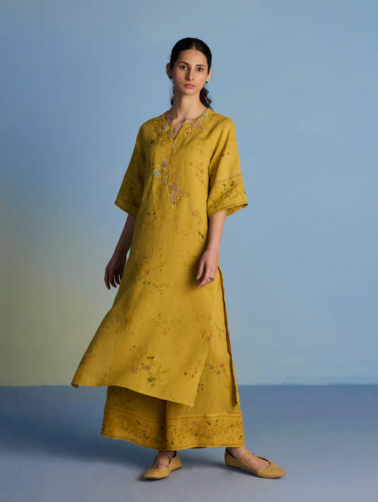 Para Hand-Embroidered Linen Kurta Set - Ochre