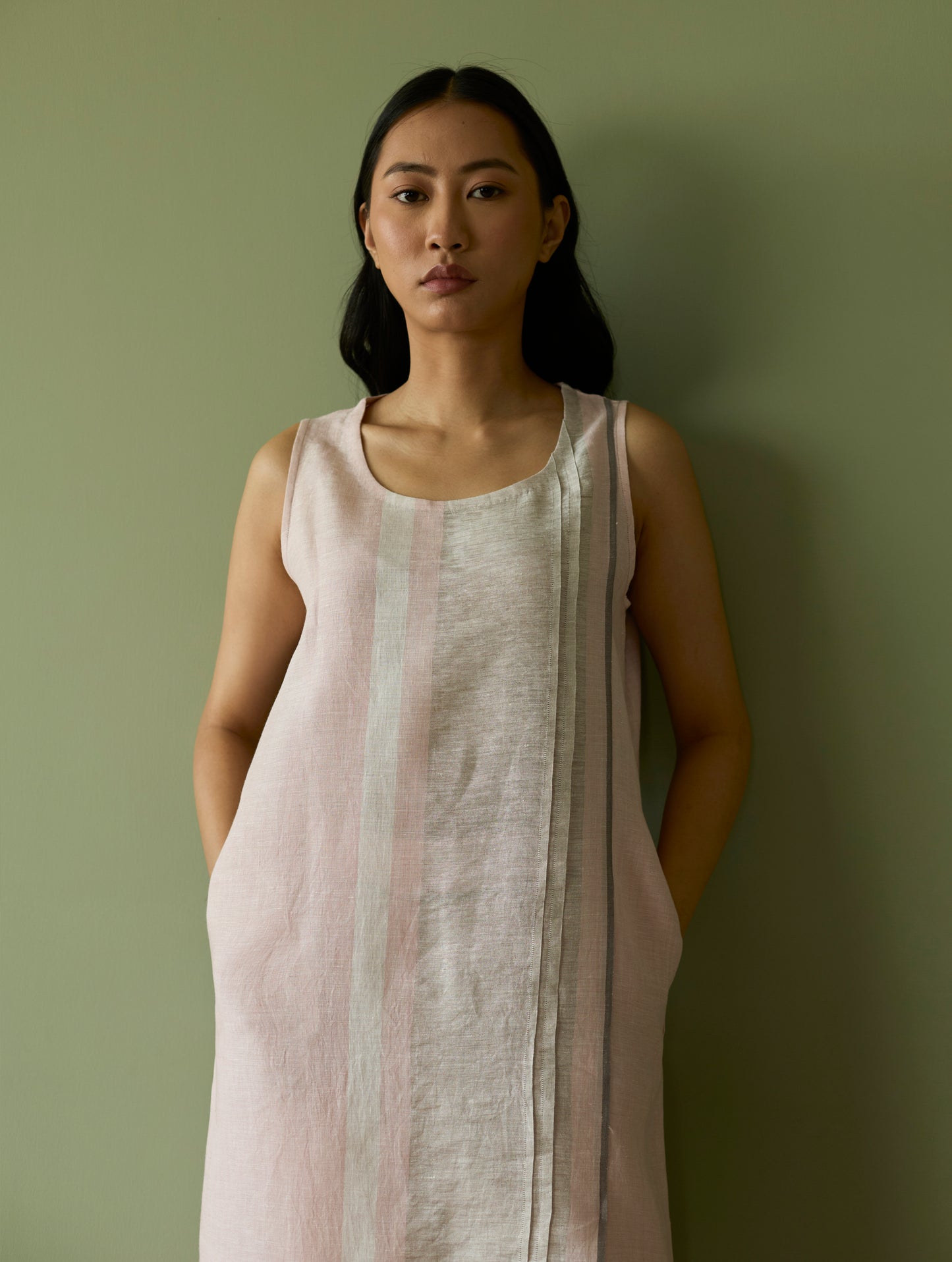 Yara Sleeveless Border Linen Kurta Set - Blush