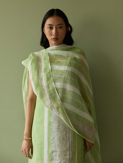 Yara Sleeveless Border Linen Kurta Set - Meadow