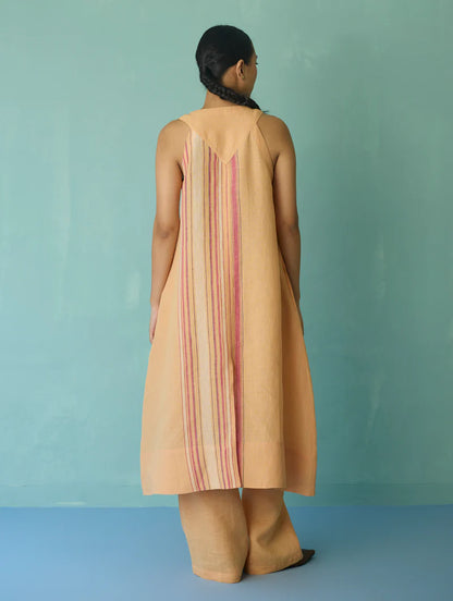 Vanya Border Linen Sleeveless Kurta - Apricot