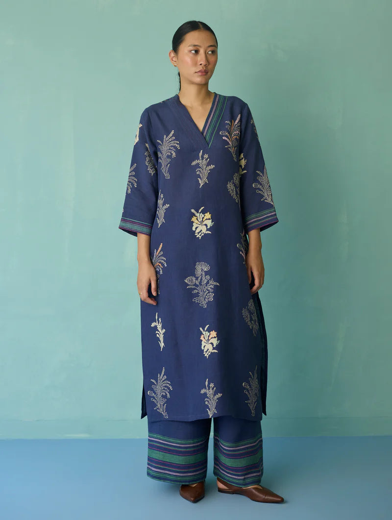 Zura Floral Block Printed Embroidered Kurta - Indigo