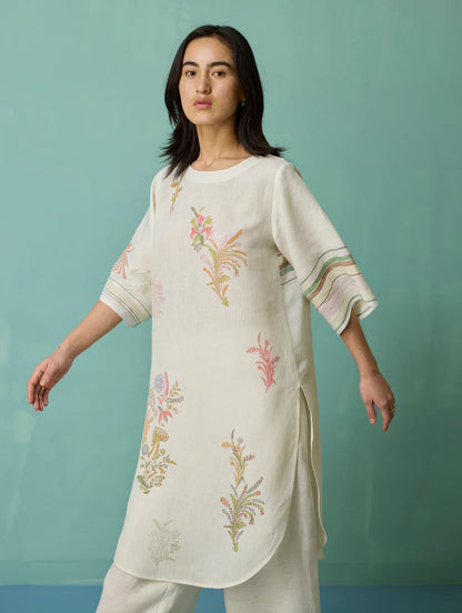 Nami Floral Block-Printed Curved Hem Kurta - Ivory