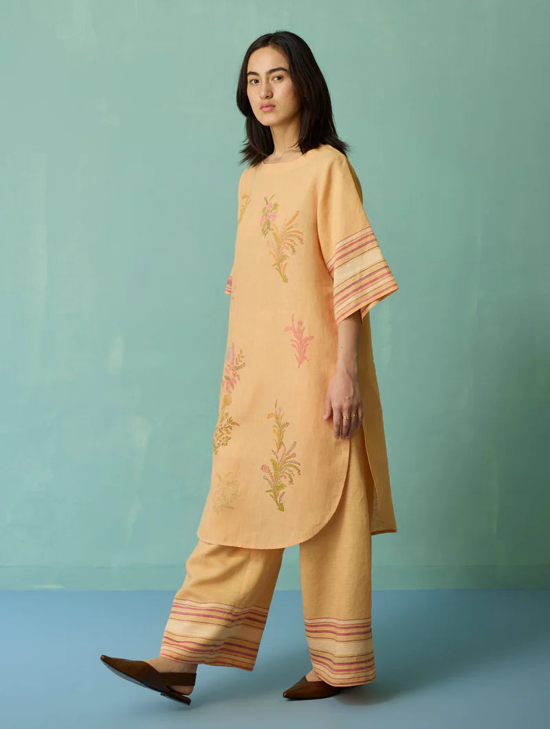 Nami Floral Block-Printed Curved Hem Kurta Set - Apricot