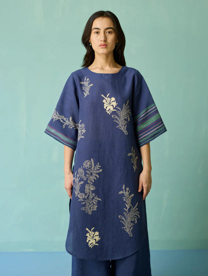 Nami Floral Block-Printed Curved Hem Kurta - Indigo