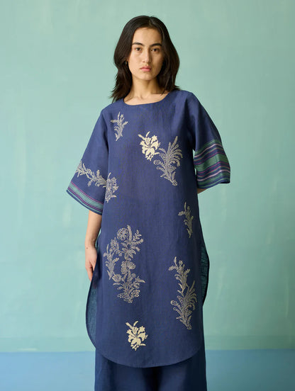 Nami Floral Block-Printed Curved Hem Kurta - Indigo