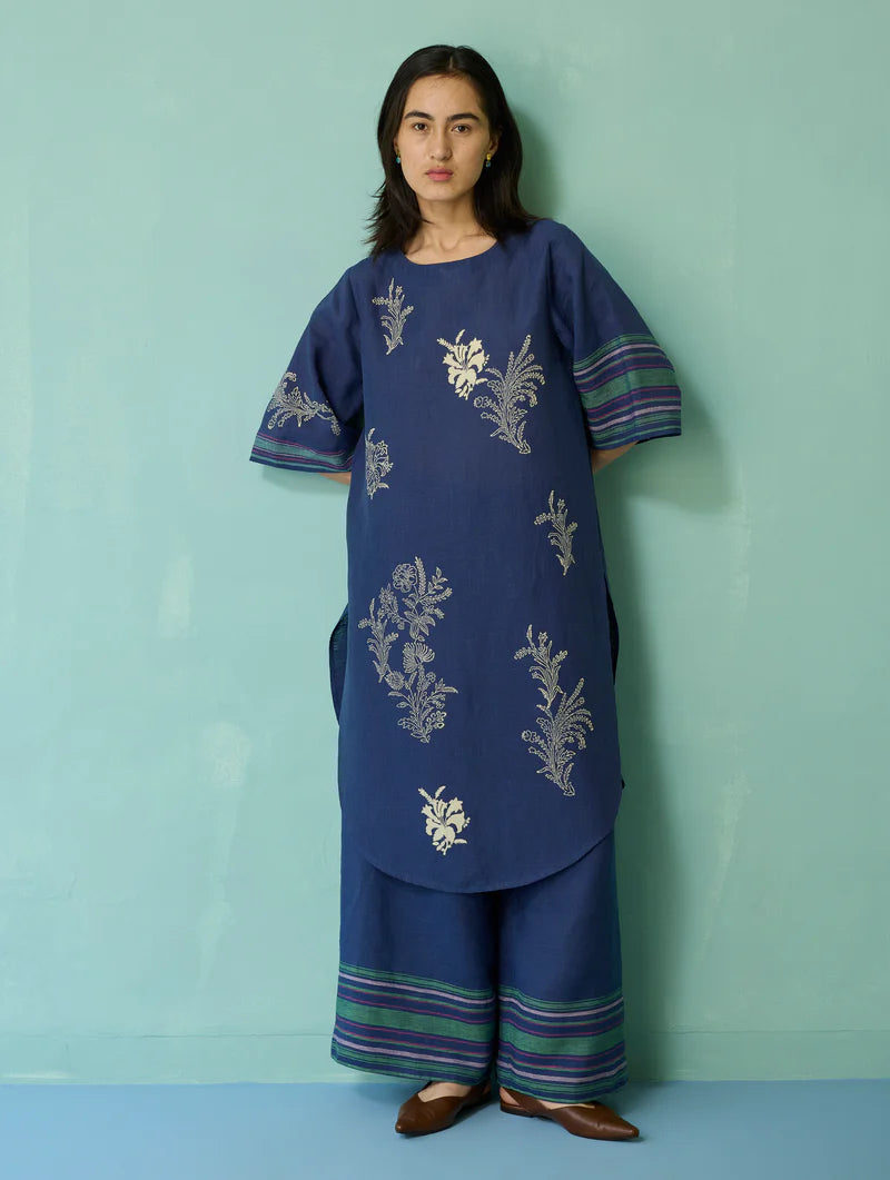 Nami Floral Block-Printed Curved Hem Kurta Set - Indigo