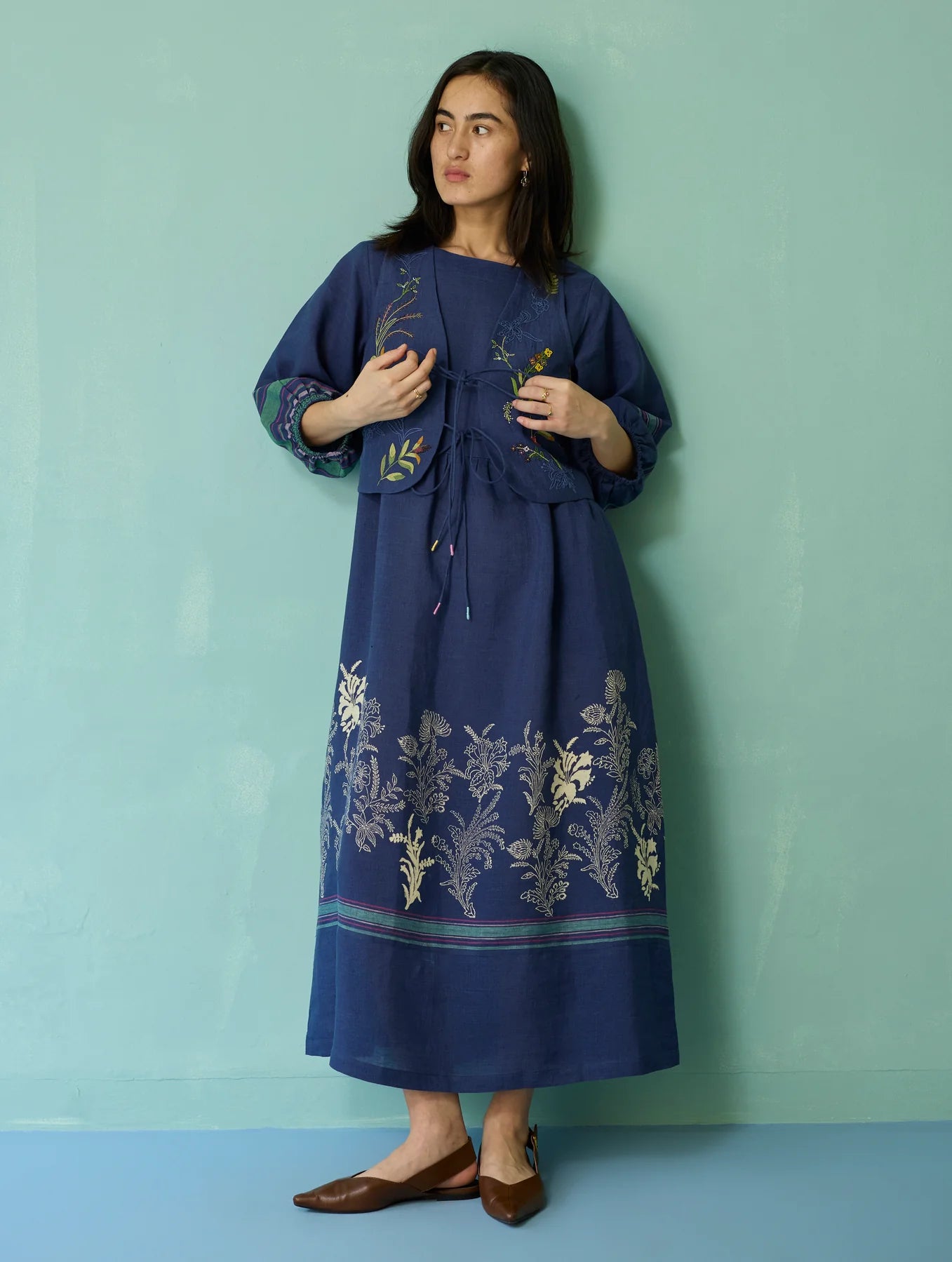 Eon Hand-Embroidered Floral Co-ord Set - Indigo