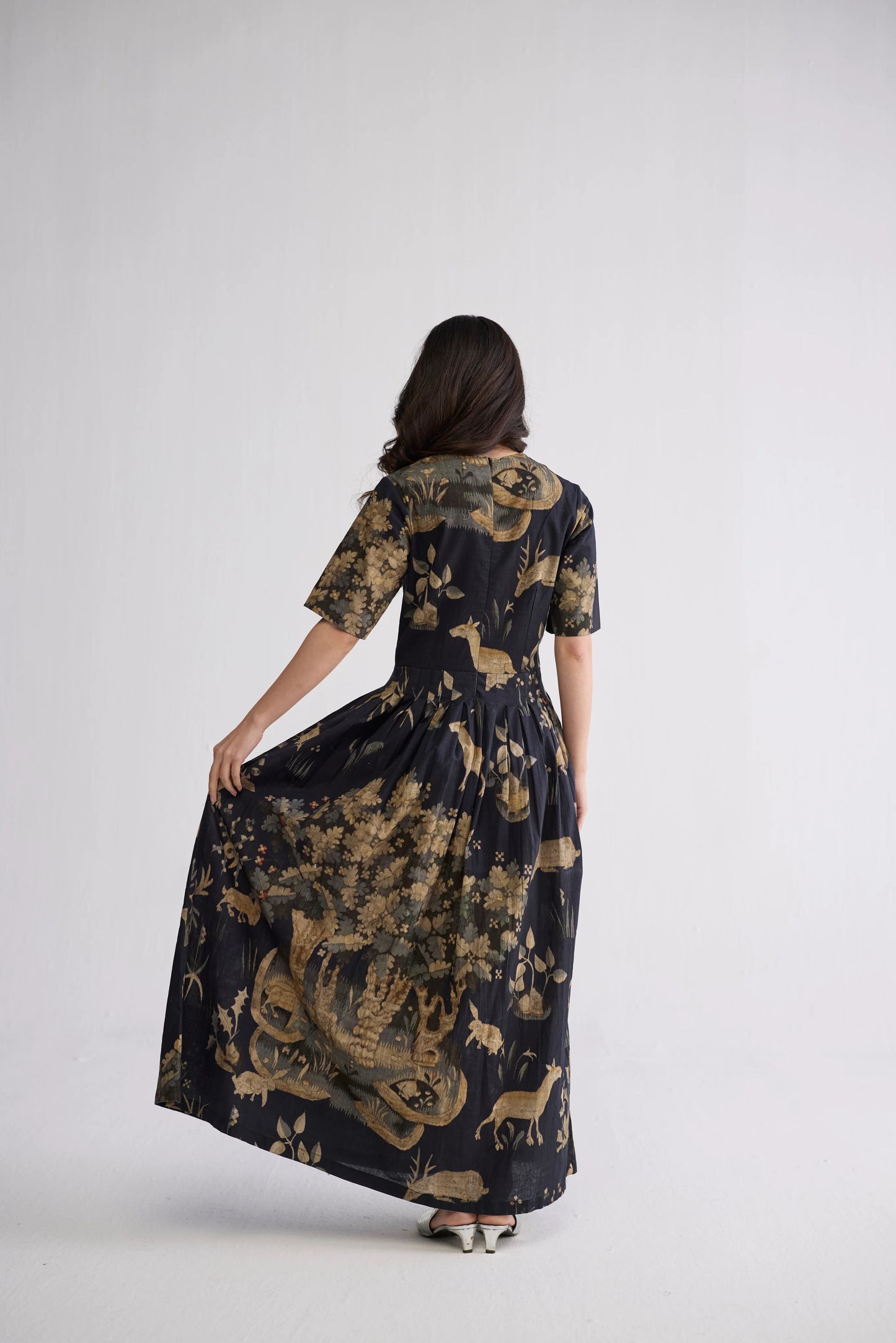 BANYAN HALF PLEATED DRESS