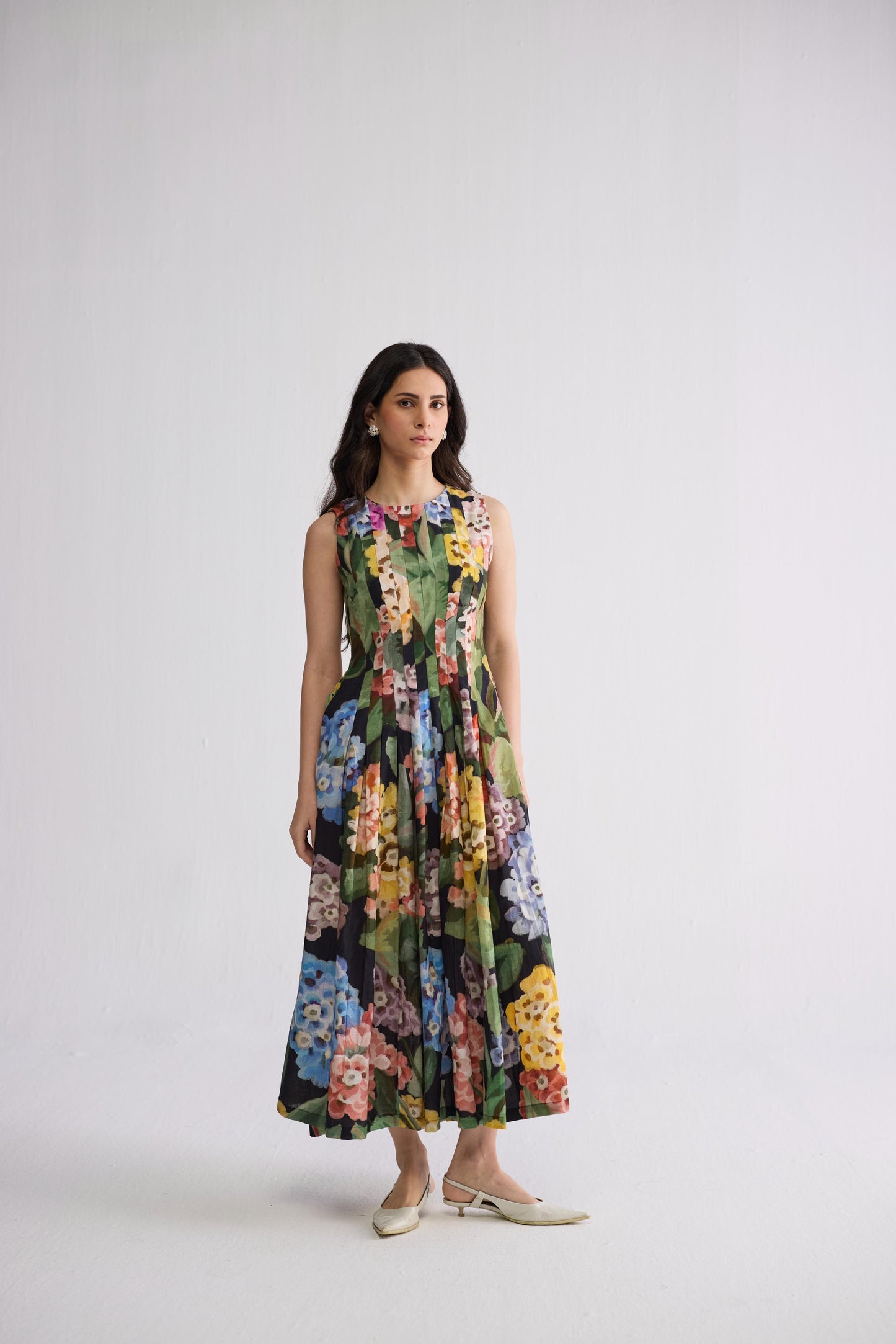 RAIN PLEATED DRESS