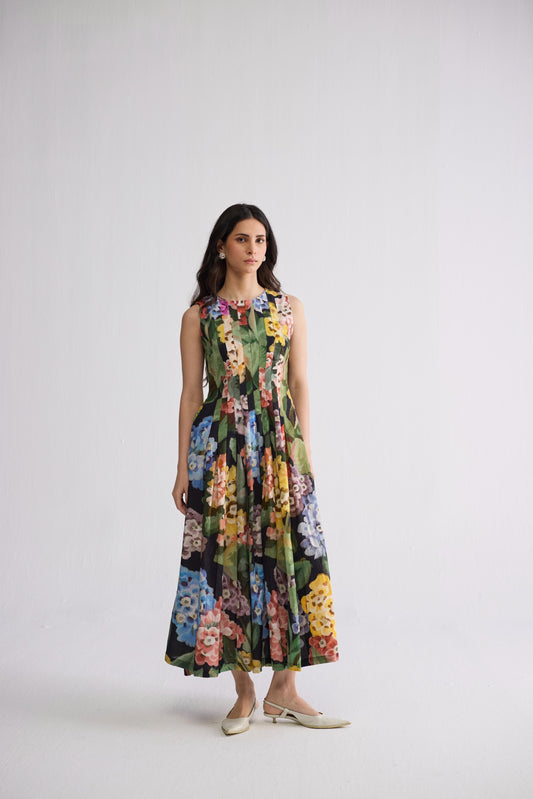 RAIN PLEATED DRESS