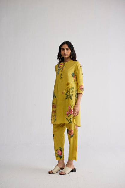 ROMY SHORT KURTA SET