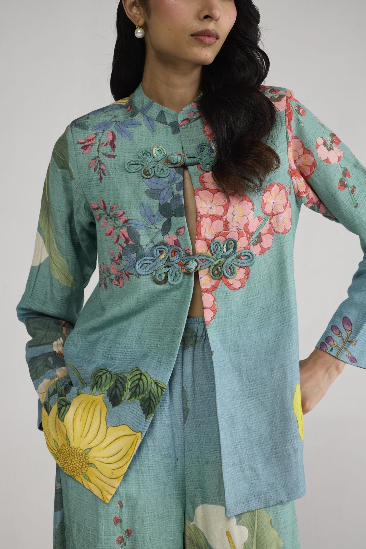 ITSUKI BLAZER & PANTS SET