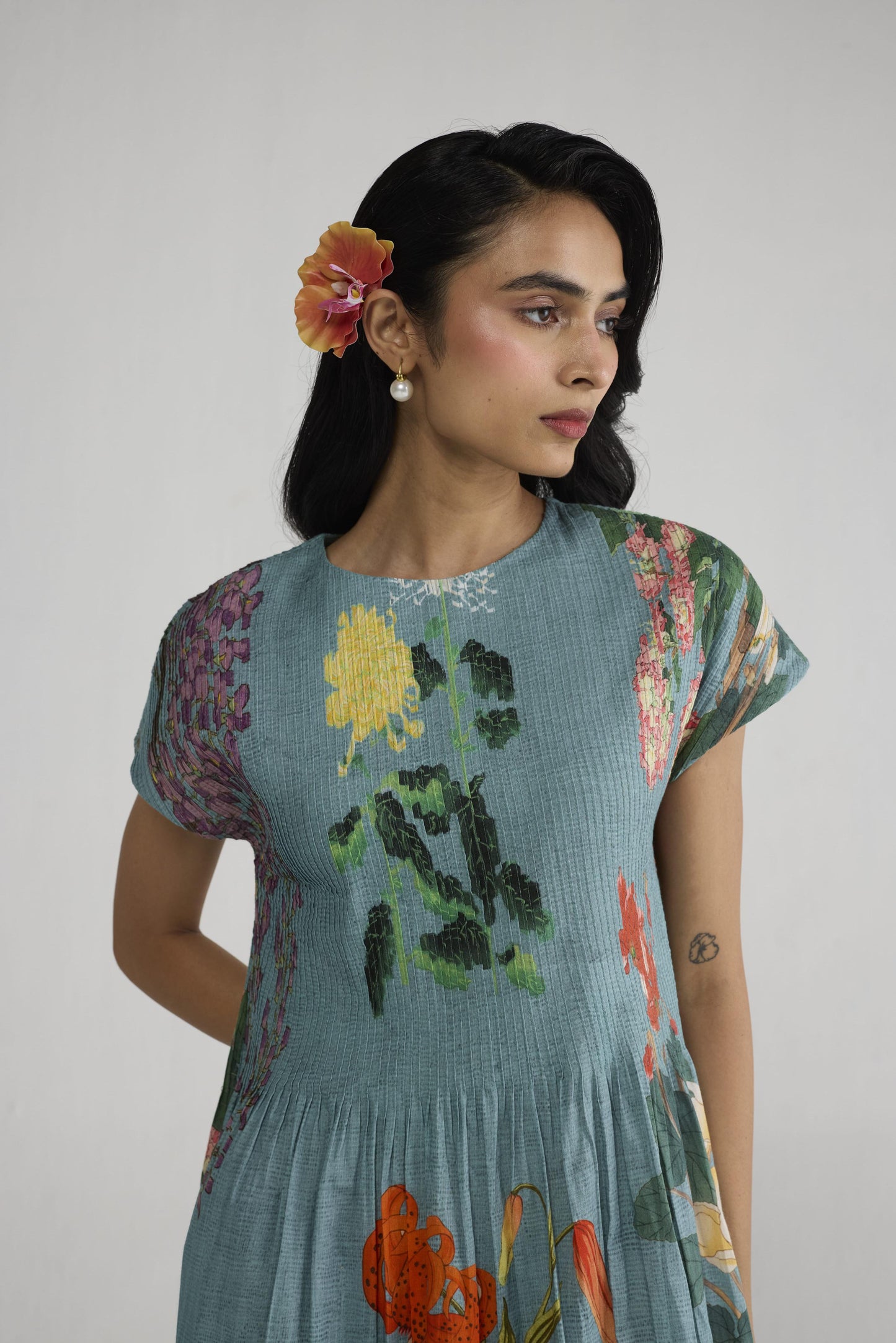ITSUKI PINTUCKS DRESS