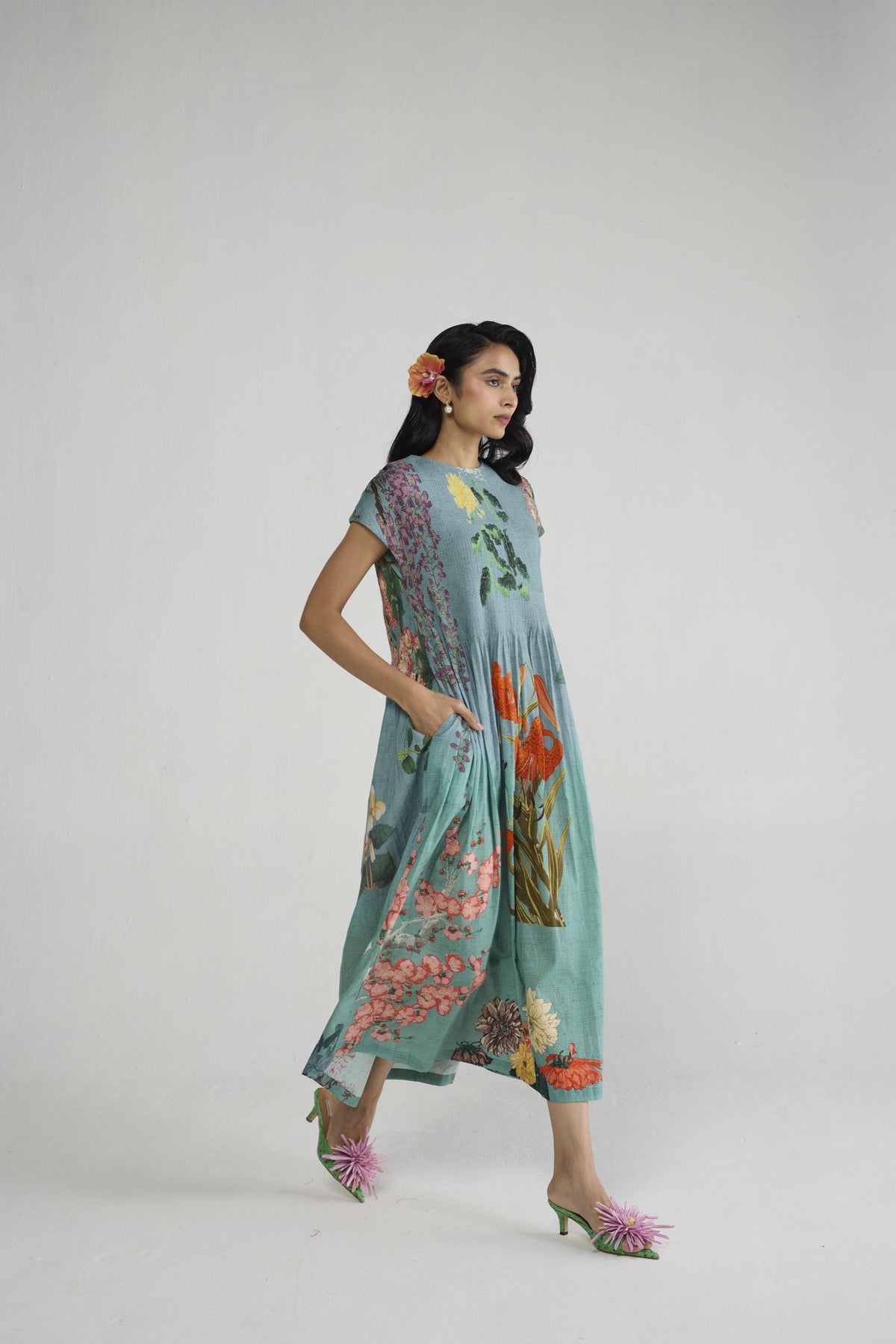ITSUKI PINTUCKS DRESS