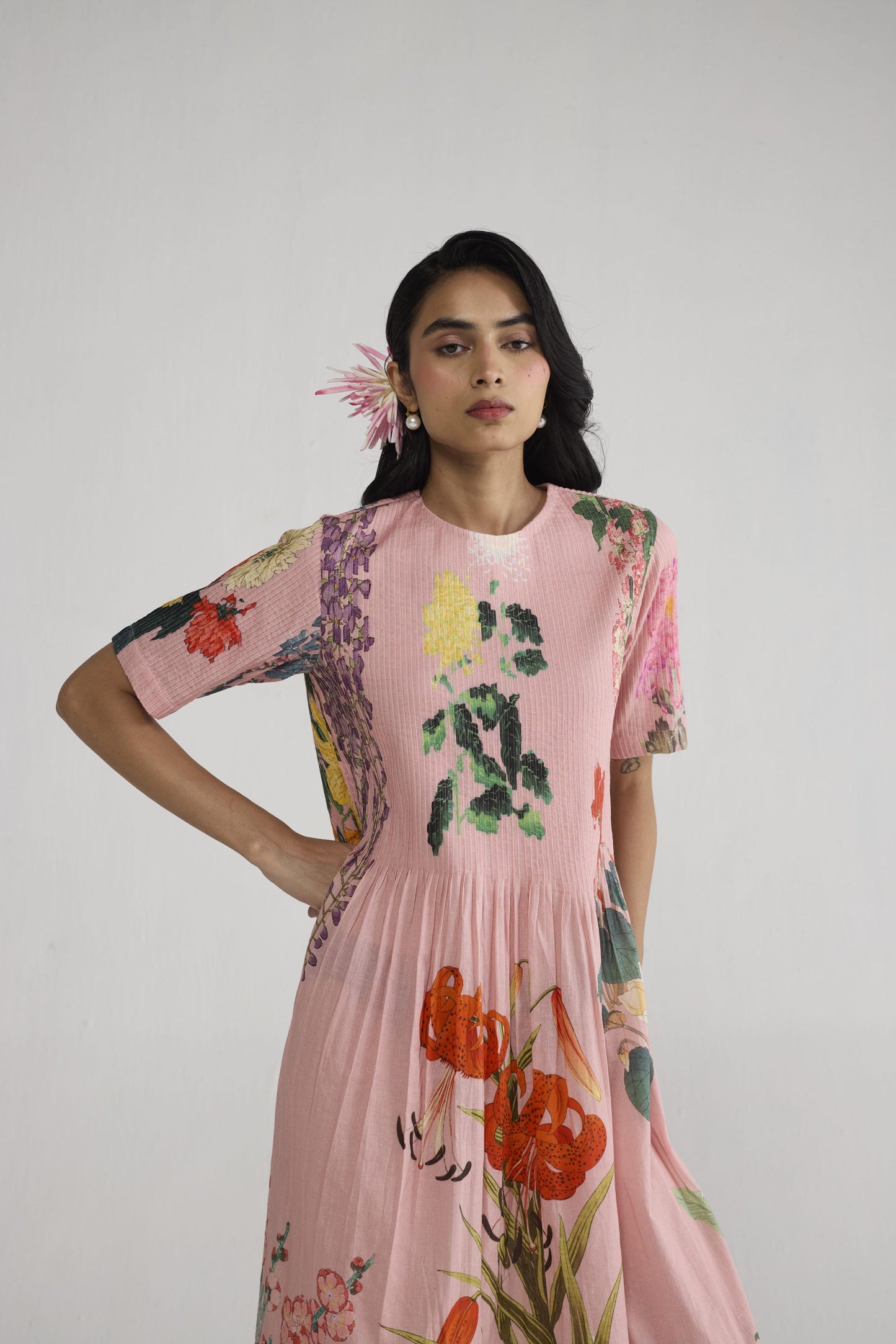 SAKURA PINTUCKS DRESS