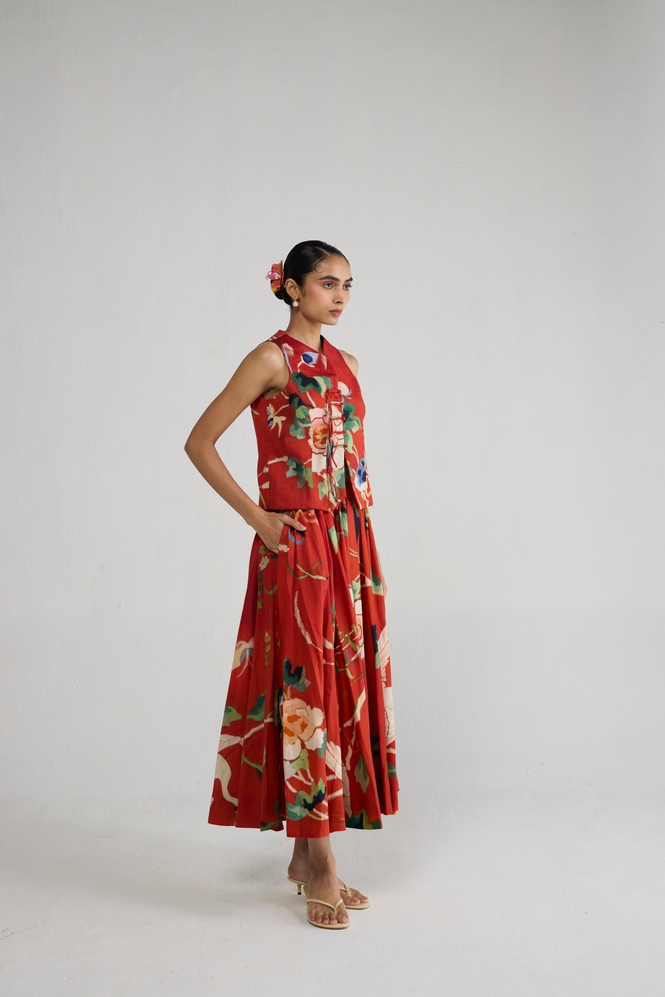 BARA WAISTCOAT & SKIRT SET