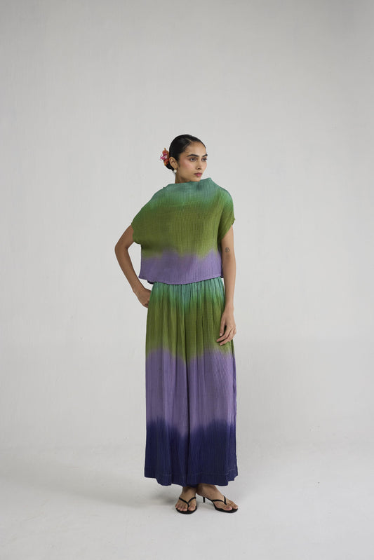 HANA PITUCKS FLARED PANTS