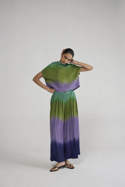 HANA PITUCKS FLARED PANTS