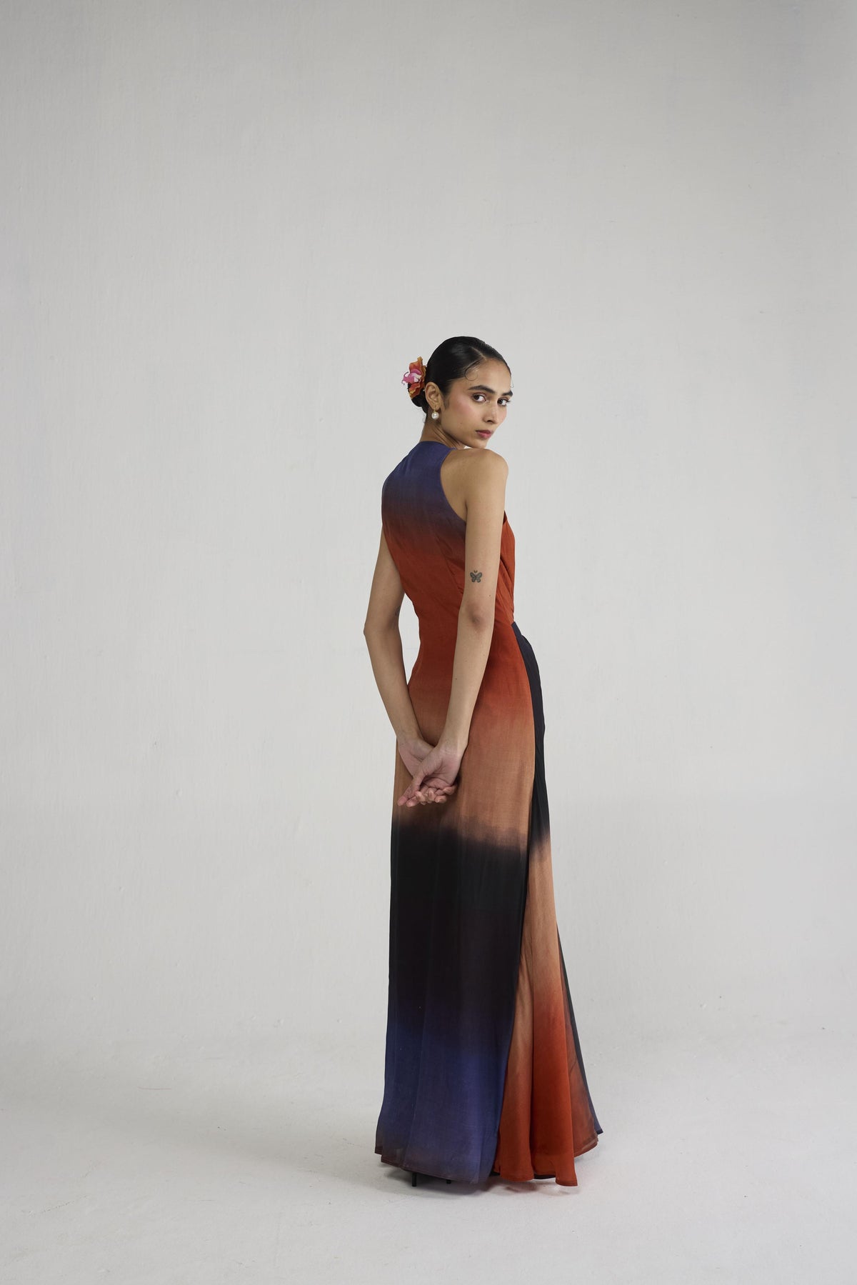 UME FRONT KNOT DRESS