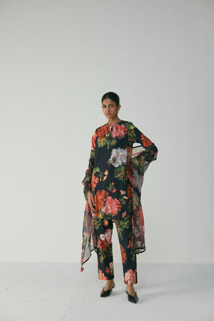 Bloody Mary Short Kurta Set