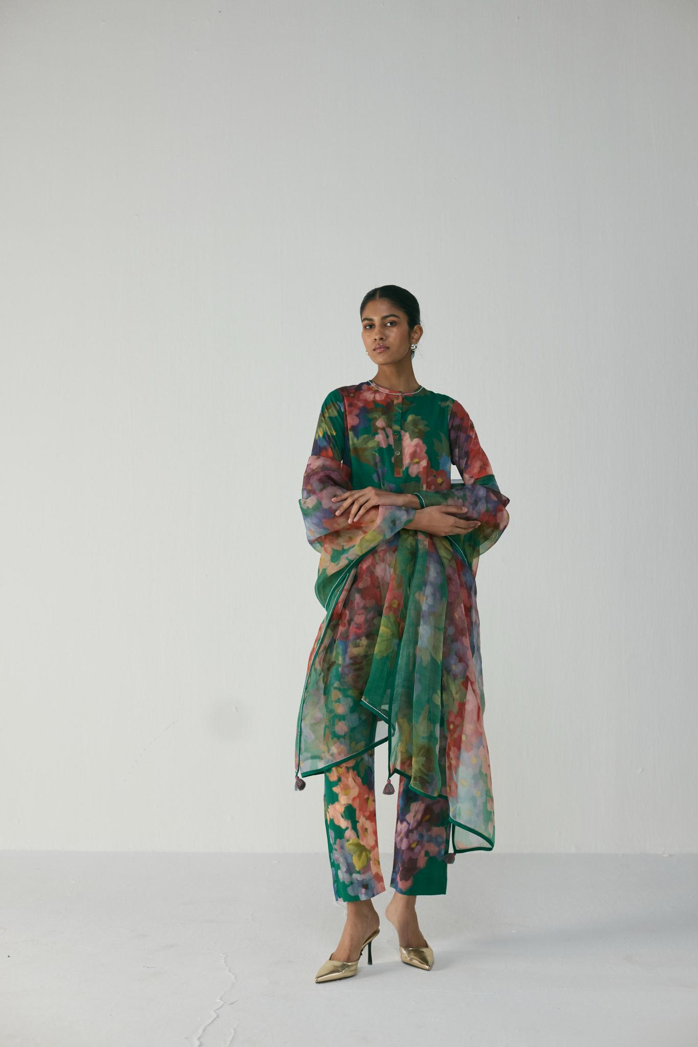 Thea Short Kurta Set