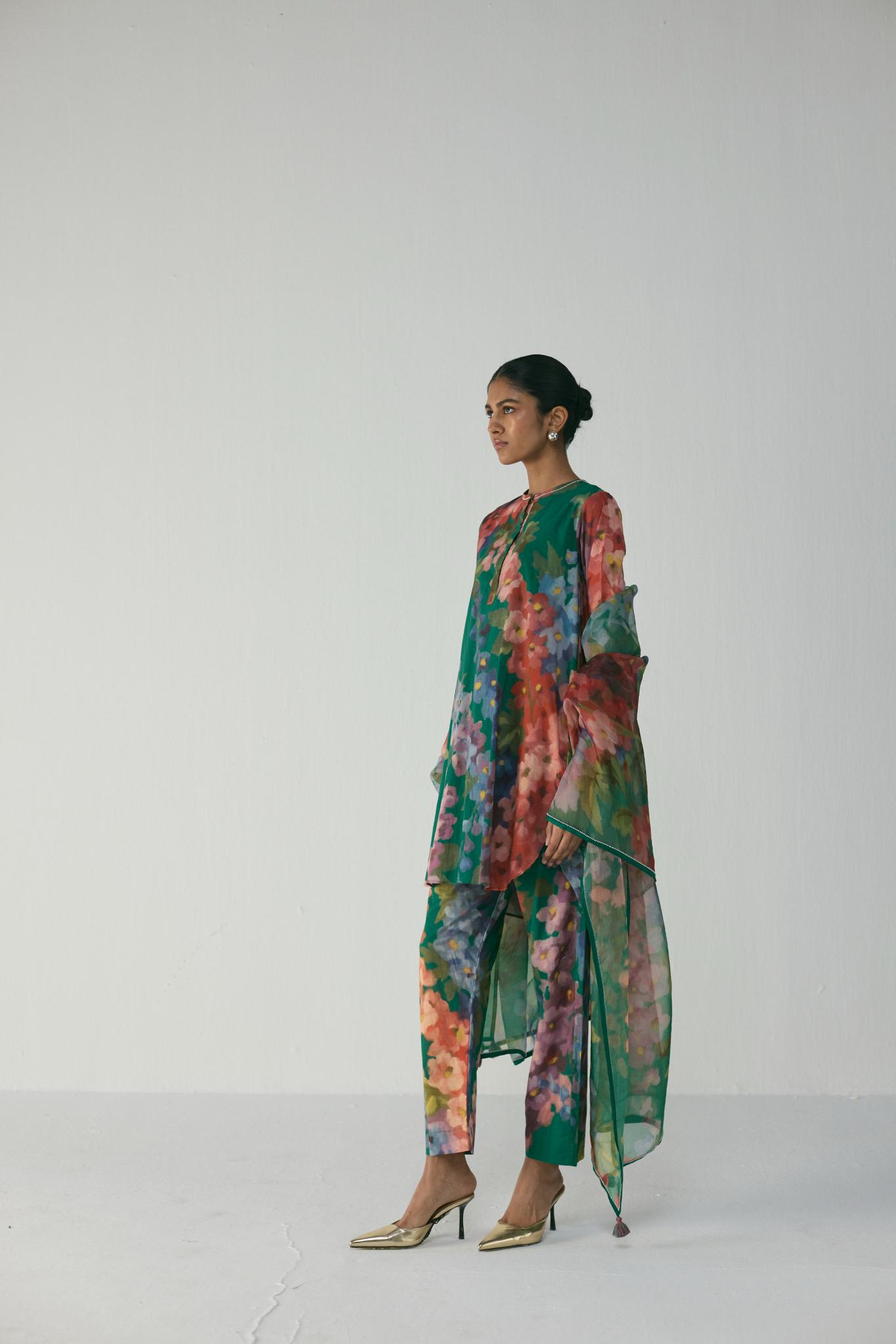 Thea Short Kurta Set